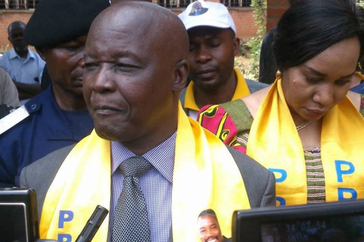 Qui Est Le Vrai Père De Joseph Kabila « Joseph Kabila, père de la démocratie congolaise ». Un gag? – Congo