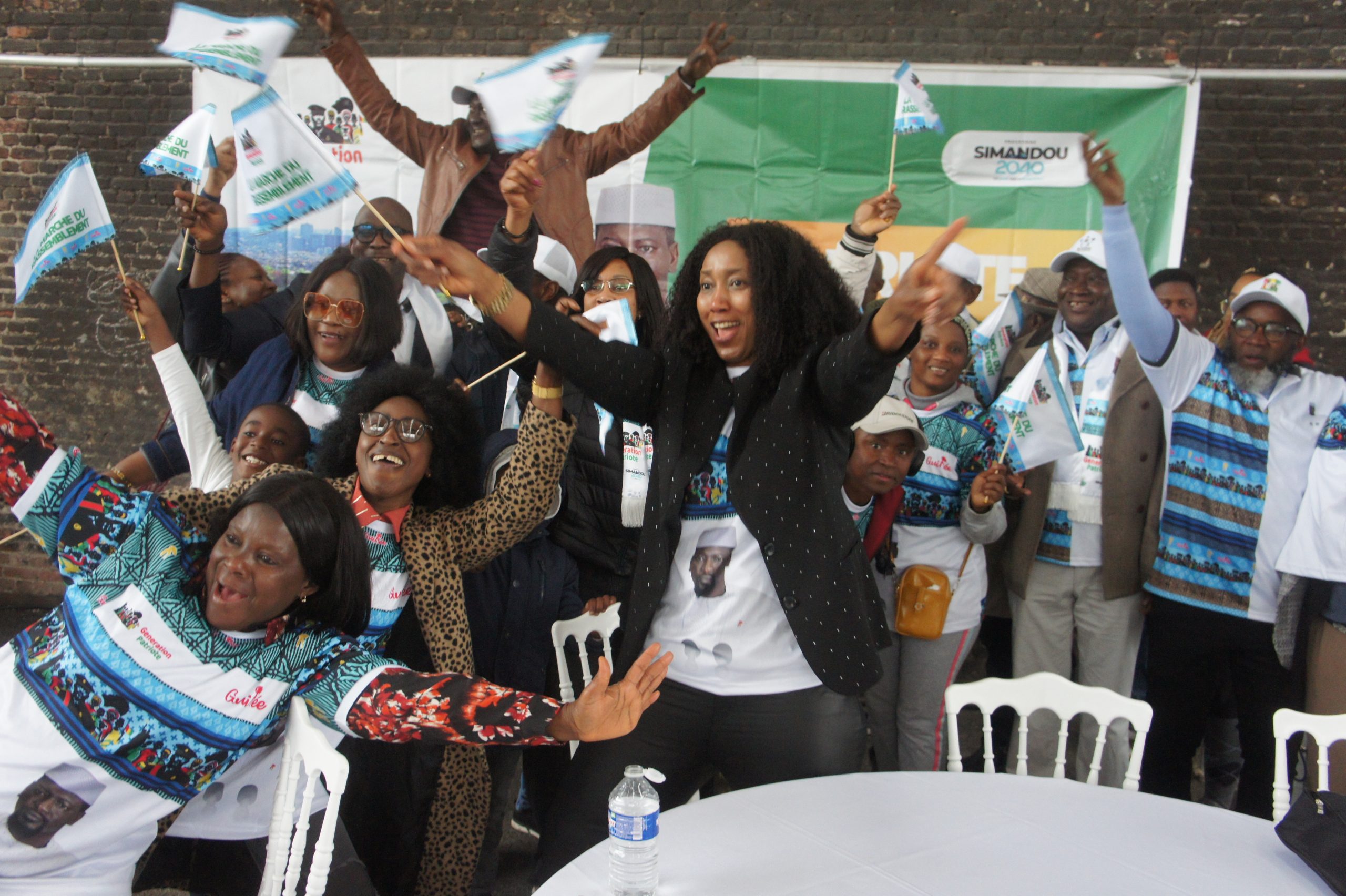 Bruxelles. La diaspora guinéenne veut la candidature de Mamadi Doumbouya à la présidentielle Bruxelles. La diaspora guinéenne veut la candidature de Mamadi Doumbouya à la présidentielle