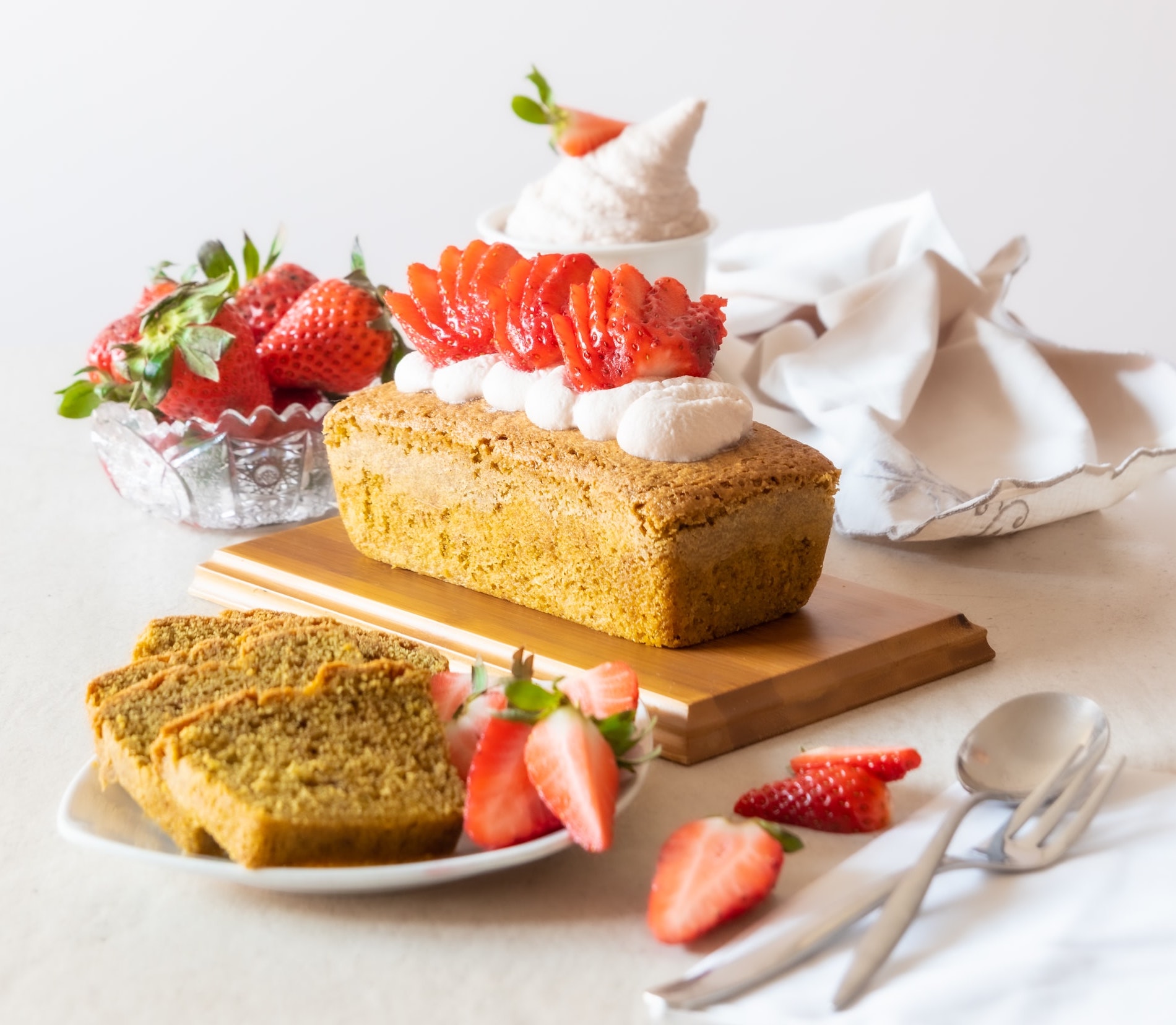 Matcha Cake with matcha powder