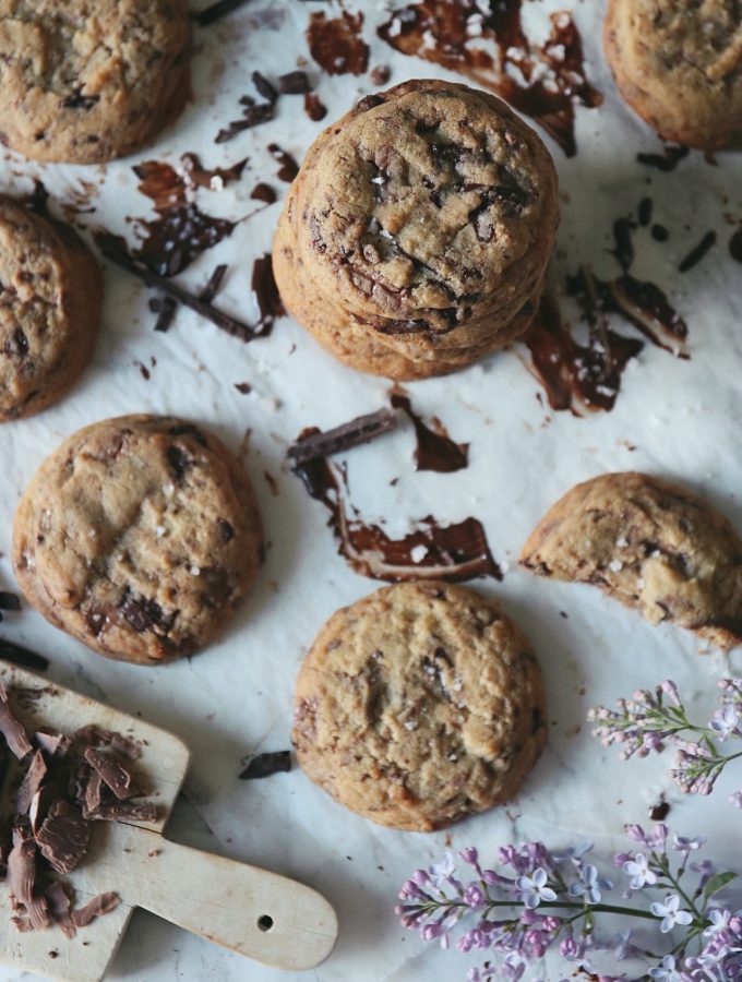 chocolate chip cookies