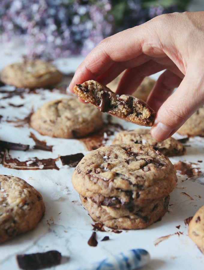 chocolate chip cookies