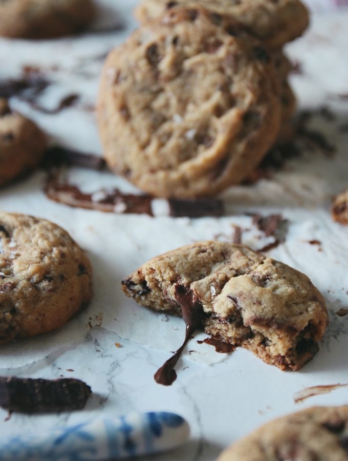 chocolate chip cookies