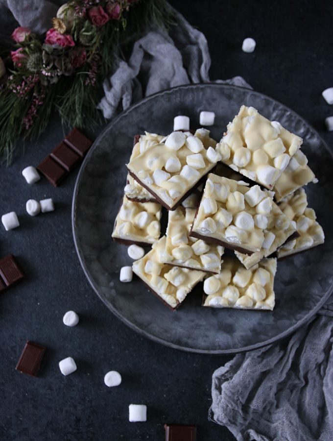 choklad fudge med mini marshmallows