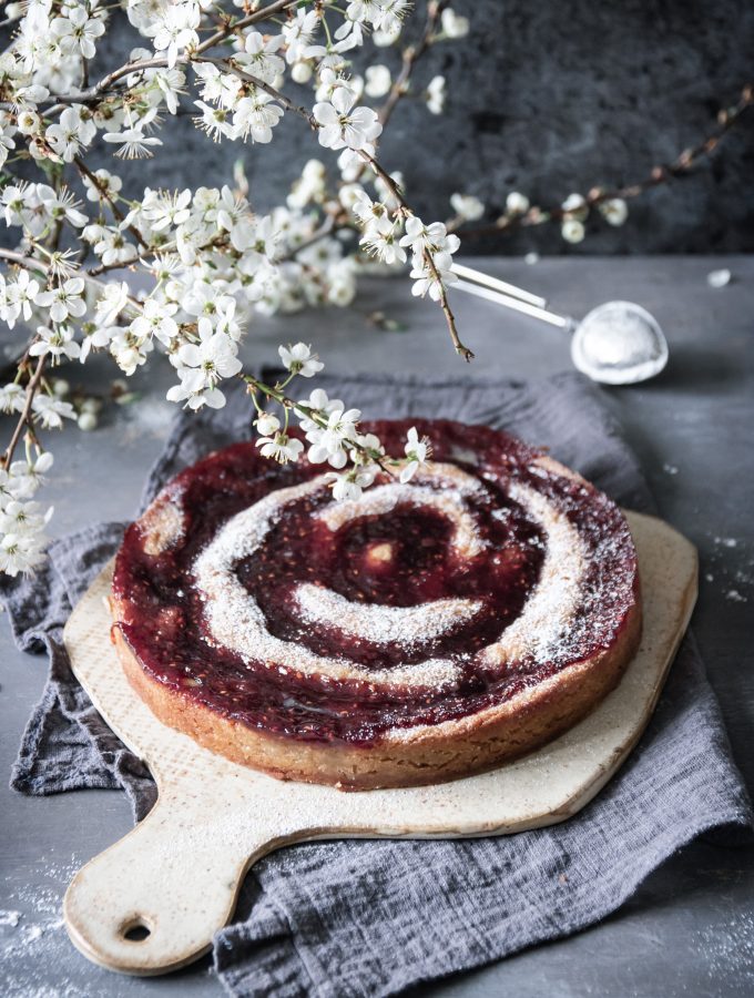 hallongrottkladdkaka med brynt smör