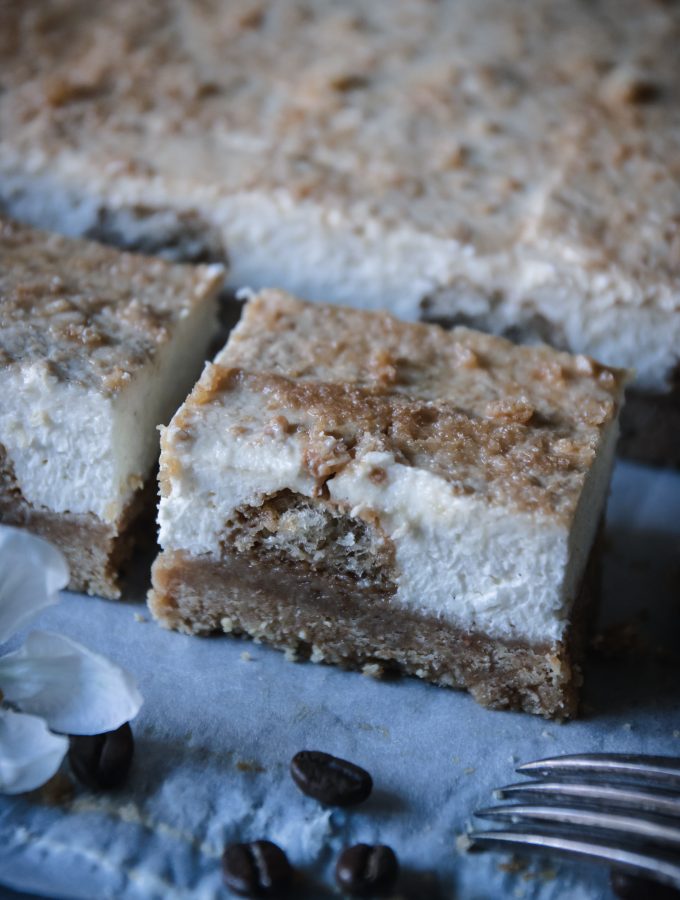 no-bake Tiramisu cheesecake