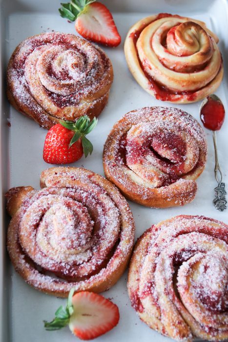 jordgubbsbullar