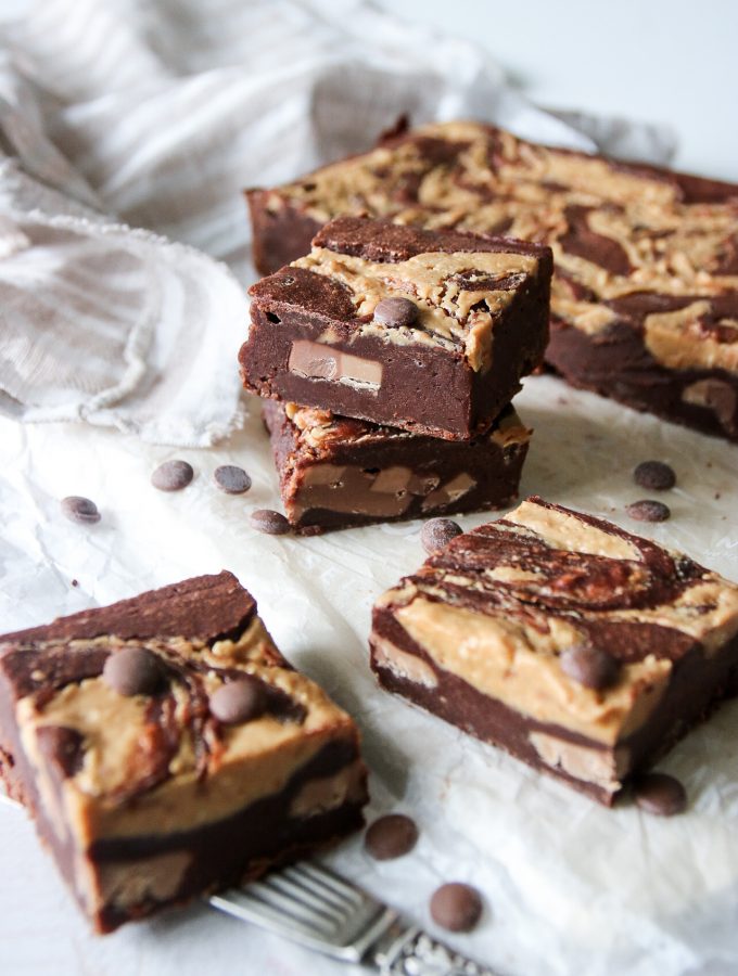 brownies med nougat och jordnötssmör