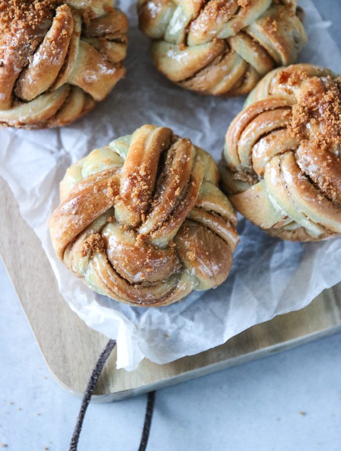 kardemummabullar med Biscoff fyllning