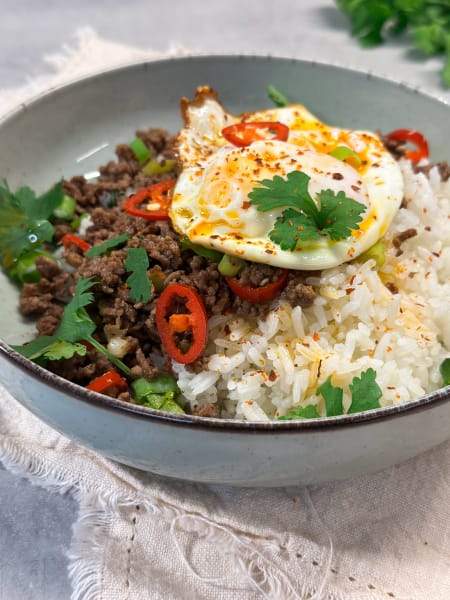 kryddig nötfärs med asiatiska smaker