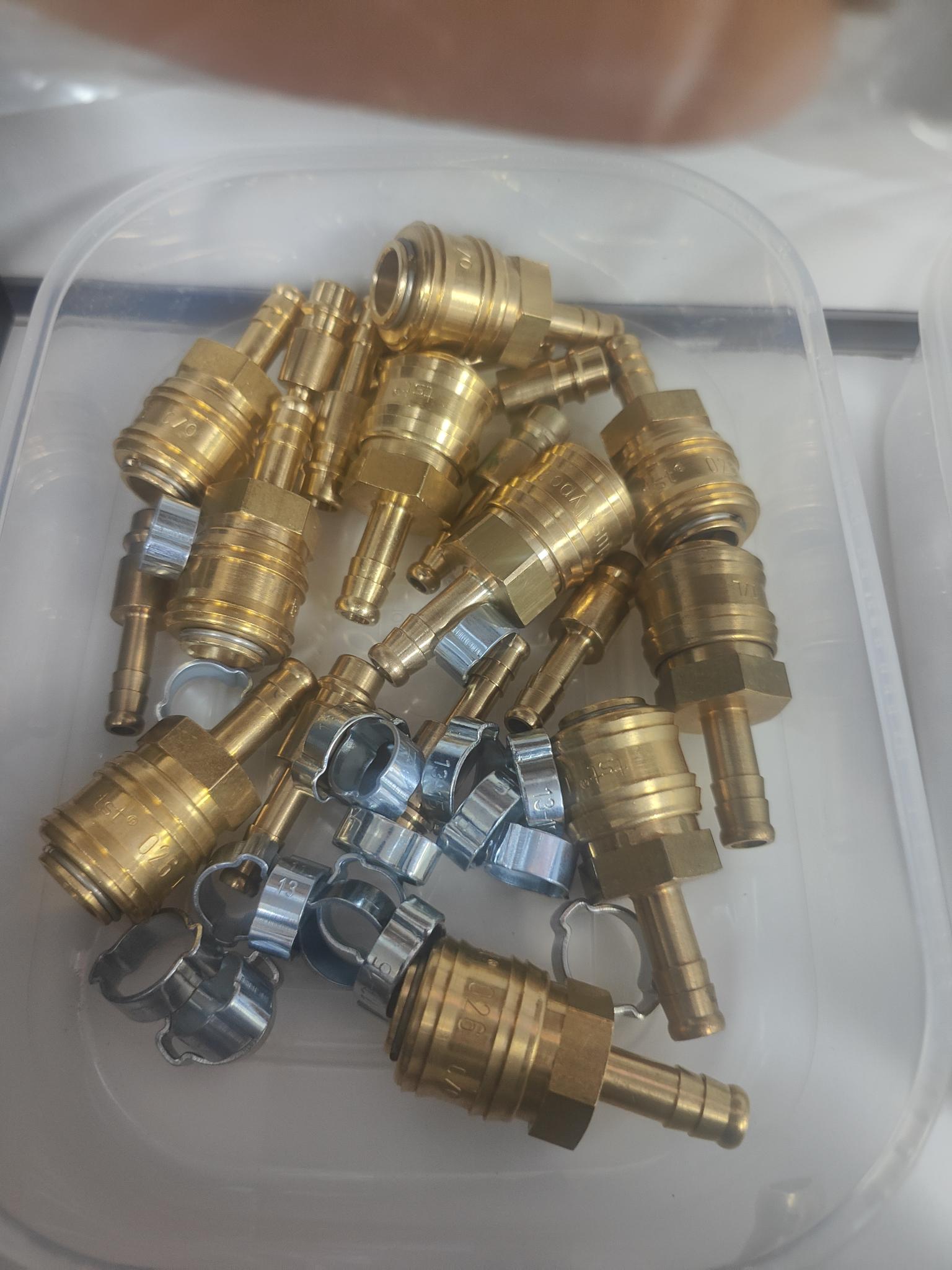 Rectus 26 fitting with o clips x 1