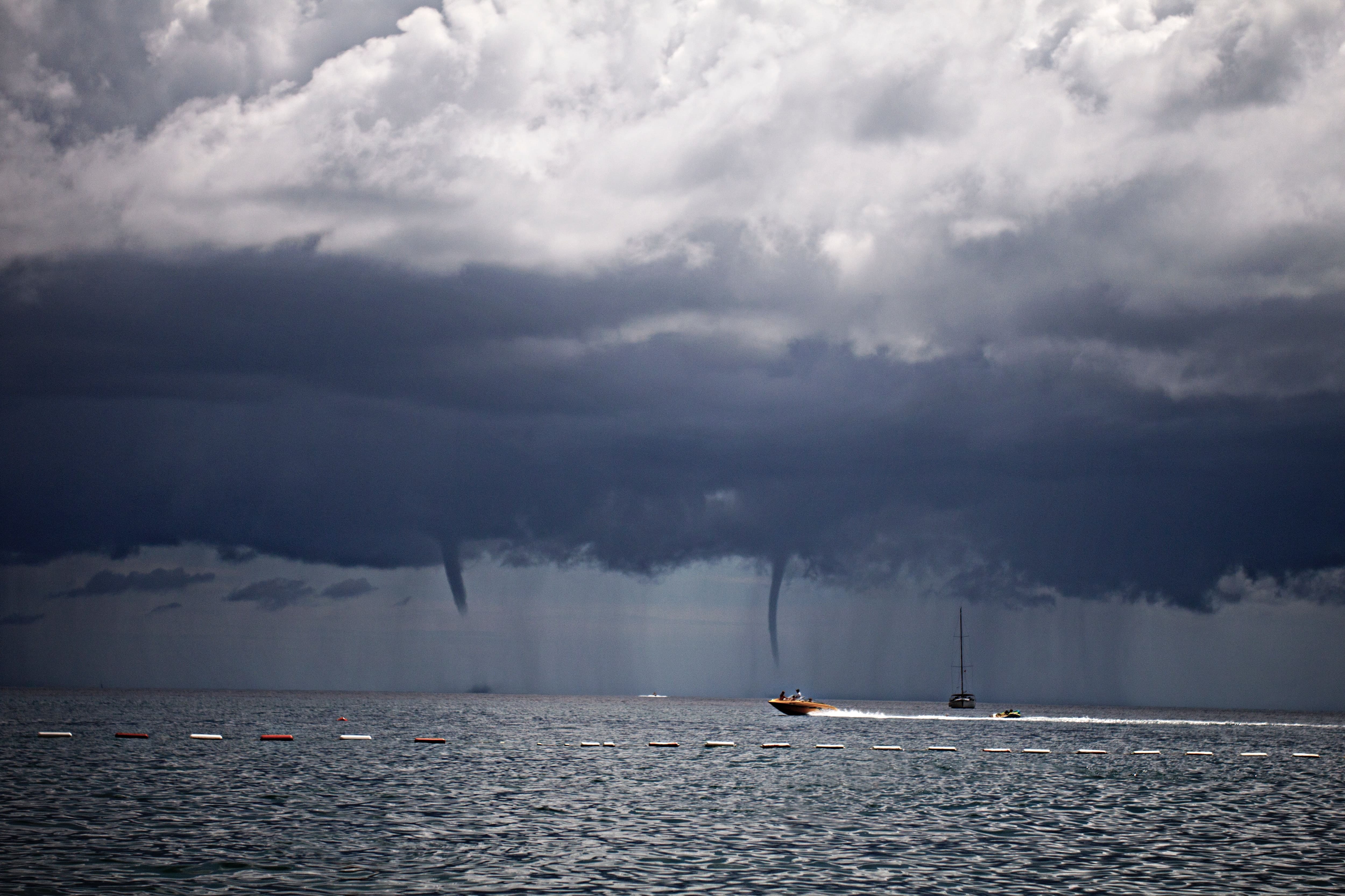 Costa del sol Avisen - Tornadoer ?ker i Middelhavet.
