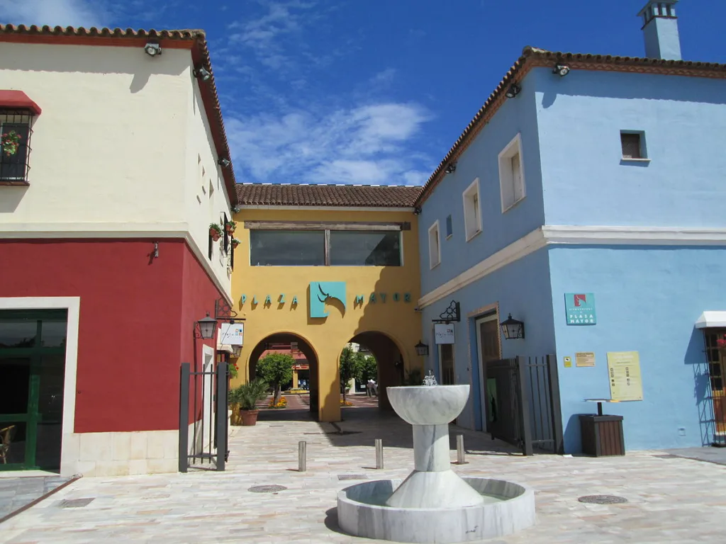 Costa Del Sol Avisen - Nye butikker plaza mayor