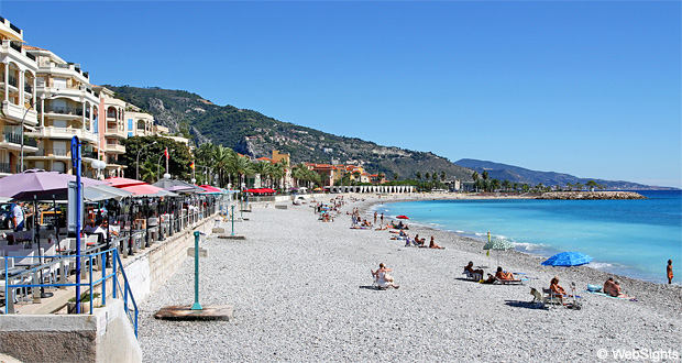 Menton strand