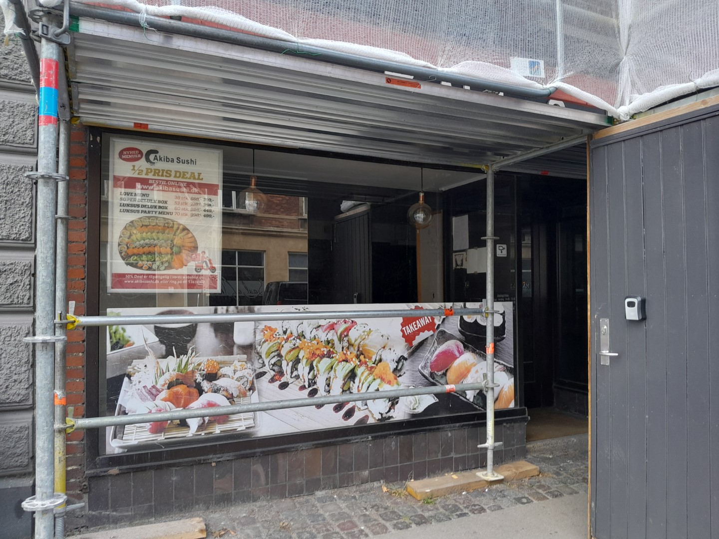 Akiba Sushi