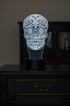 💀 Acryl 3D Illusie Lamp – Sugar Skull met Kruis