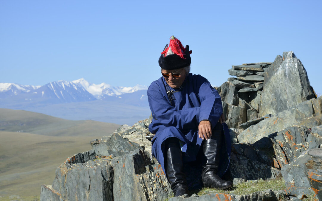 Portrait von Galsan Tschinag im Hohen Altai.