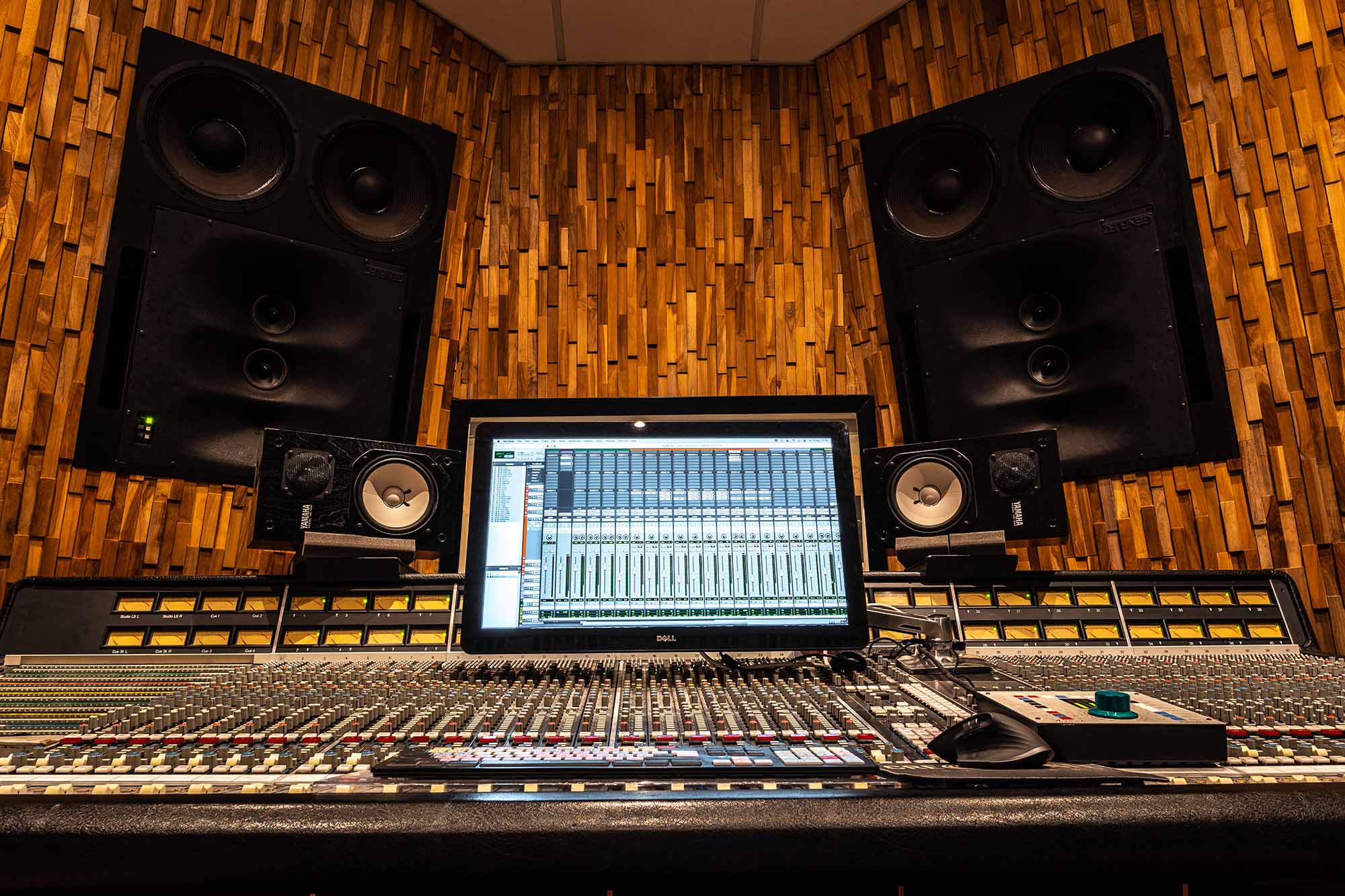 Crehate Studios | Recording, mixing, mastering studio in Gothenburg