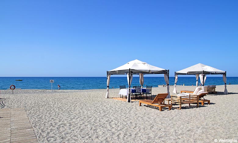 Adelianos Kampos Restaurant