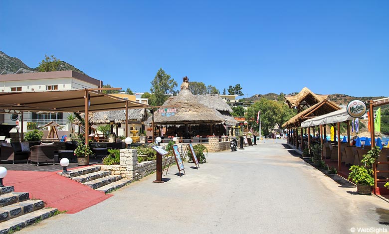 På strandpromenaden i Bali finns ett bra utbud av restauranger