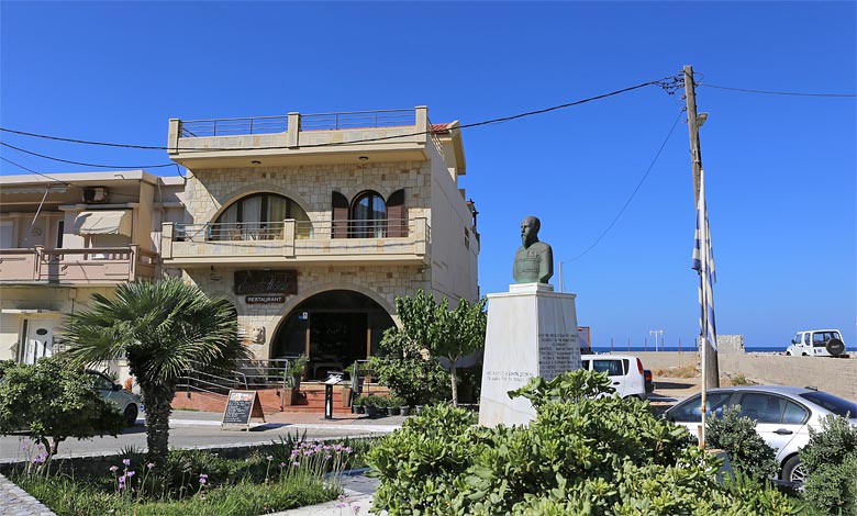 Der Ferienort Kolymvari an der Küste von Chania