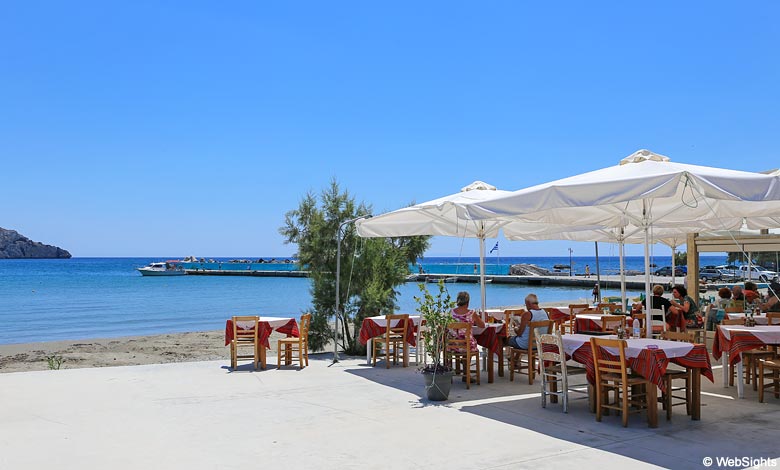 plakias-beach-and-small-holiday-resort-crete-beaches