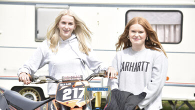 Freja Kjær og Monique Horkenborg, Sommer Camp 2024, Korskro, Vestjysk Motocross Club, KKA, MX Artikler, Crossbladet.dk , Motocross Nyheder