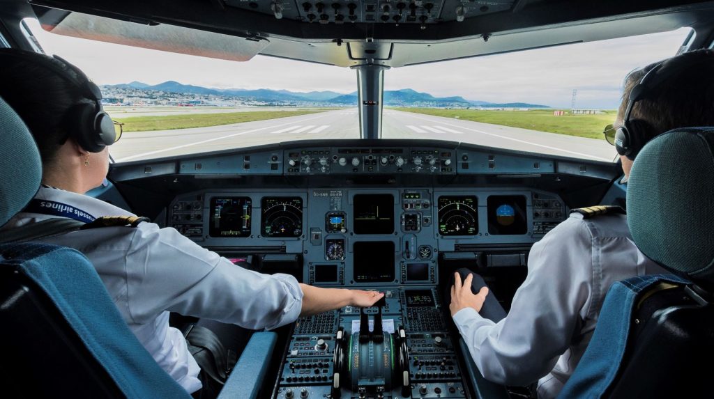 brussels airlines cockpit