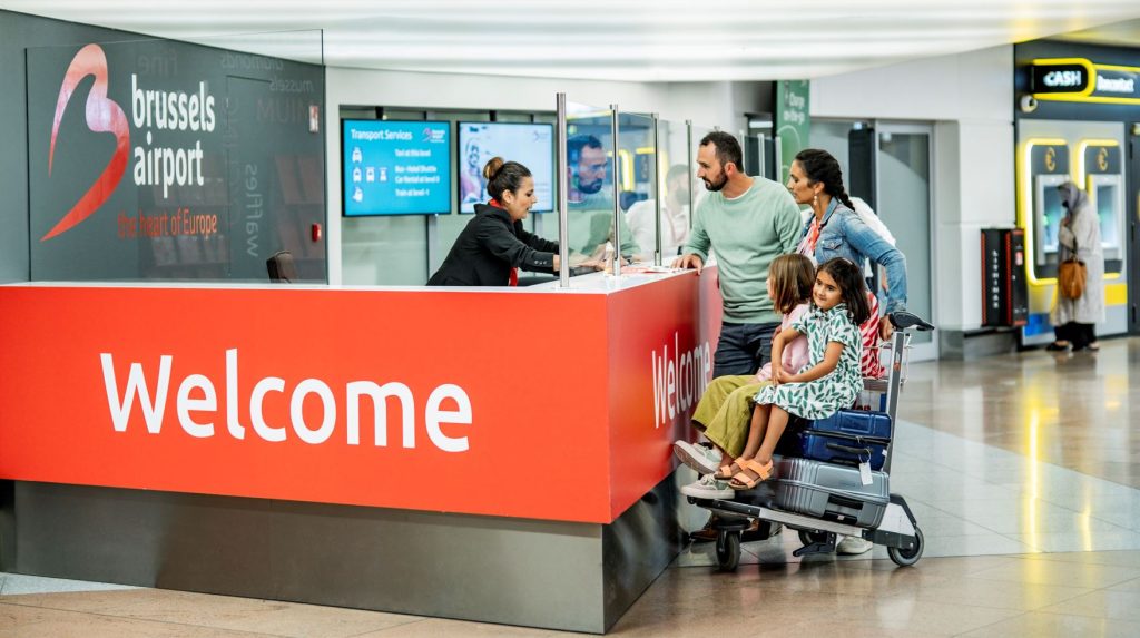 brussels airport welcome desk