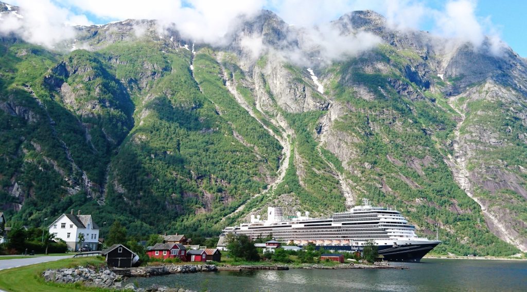 hal holland america line koningsdam fjord