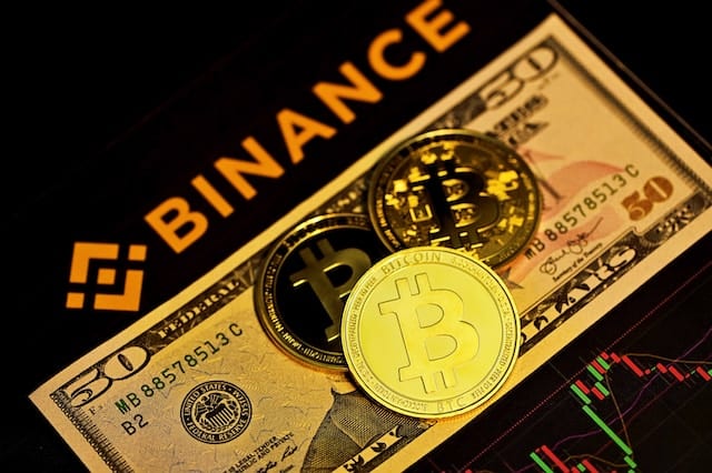 Binance takes drastic measures: over 1,000 employees laid off amidst SEC lawsuit and DOJ investigation