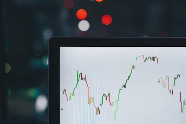 "if you're involved in crypto, you speculatte," says william quigley - crypto beat news "If You're Involved in Crypto, You Speculatte," Says William Quigley