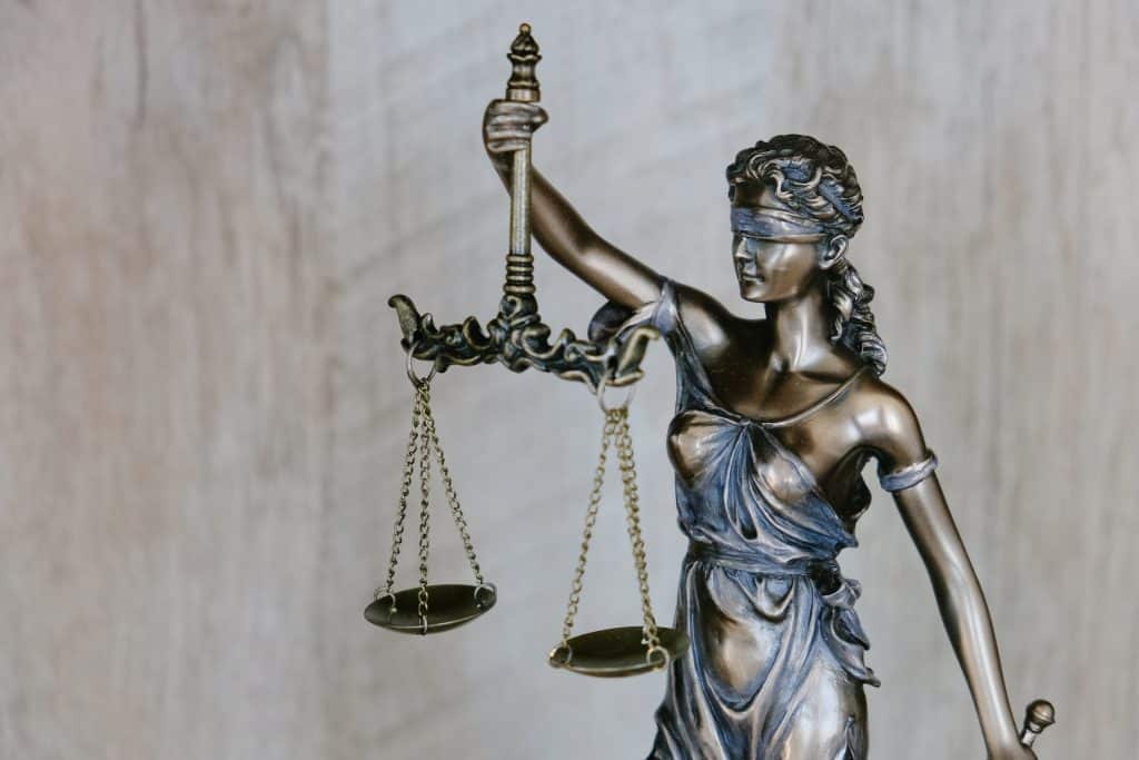 Tingey-injury-law-firm-dzpc4uy8zty-unsplash - crypto beat news