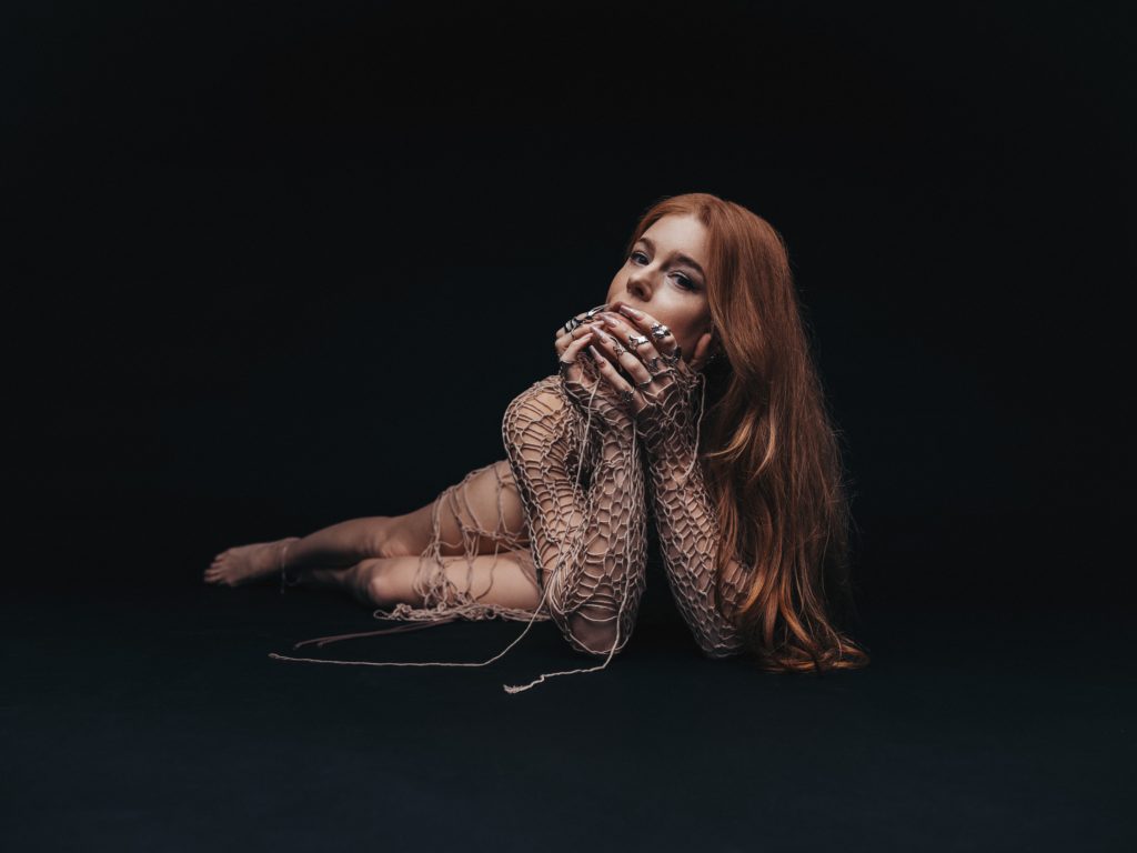 Interview: Dotter Talks Returning to Melodifestivalen with ‘Organic’ & ‘Dynamic’ Entry ‘It’s Not Easy to Write a Love Song’