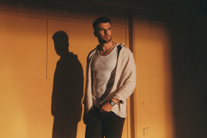 Nashville’s Chase Wright Blends Country and Pop on Standout New Single ‘Never Been Done Before’