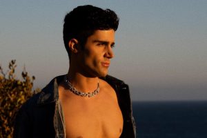 US Pop Talent Max Ehrich Showcases His Versatility on Two New Singles ‘Can’t Forget Her Now’ and ‘Thank U’