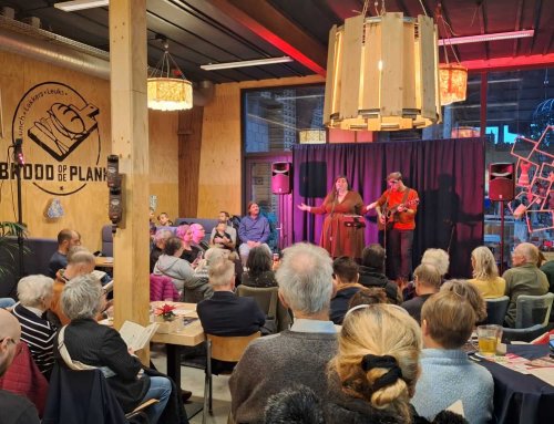 Ontroerende songs van Dear Adam