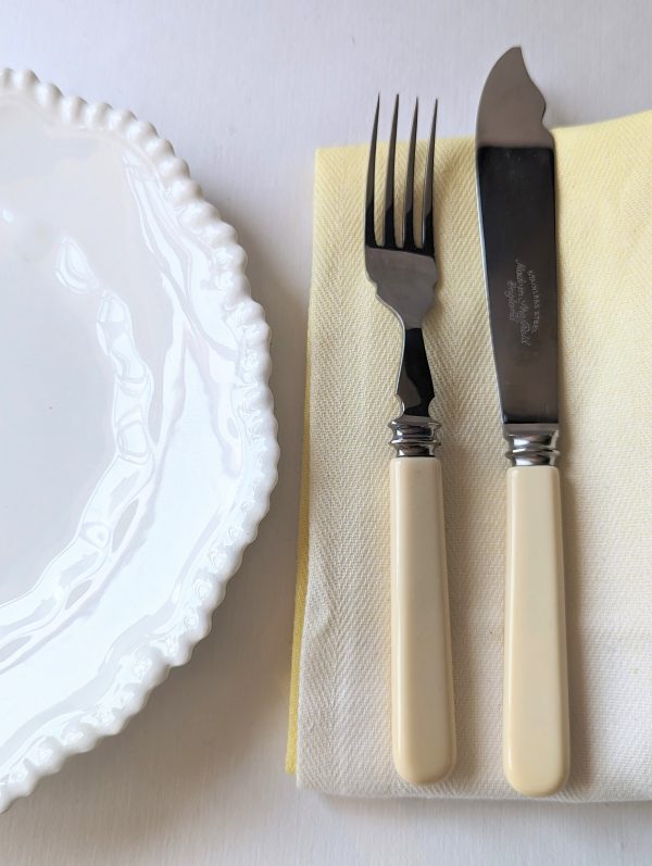 Vintage Sheffield Chrome Plated Cream Cutlery Set - Image 2