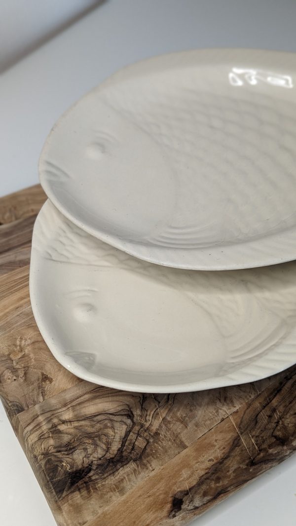 Vintage Cream Ceramic Fish Platter, Food Presentation Plates - Image 3