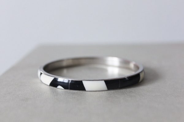 Vintage Silver Tone Black and White Bangle,