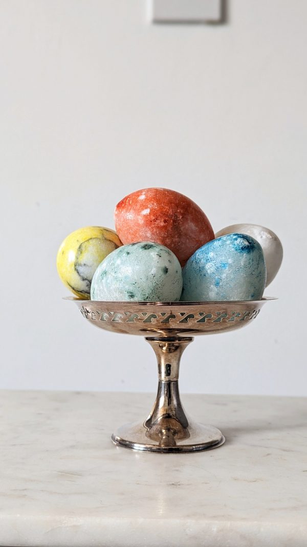 Vintage Collection Of Large Marble Onyx Stone Specimen Eggs in Pastel Colours - Image 4