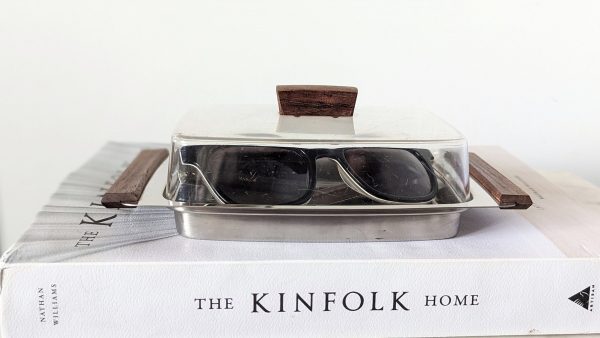 Vintage MCM Stainless Steel and Plastic Lid Butter Dish Tray - Image 3