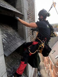 Rope Access kerktoren Nimy