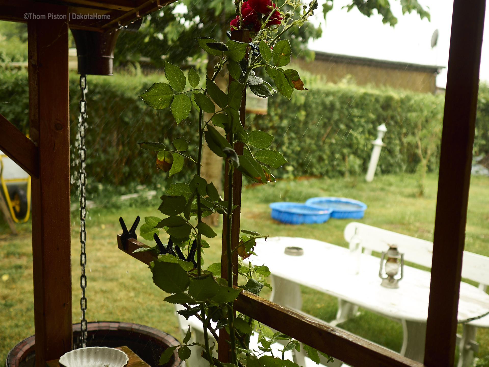 die Wassertonnen im Dakota Home füllen sich