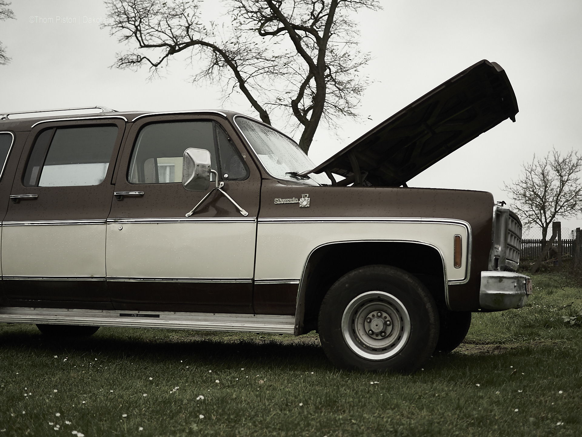 der Dakota Home Truck - 1979 Chevy Suburban