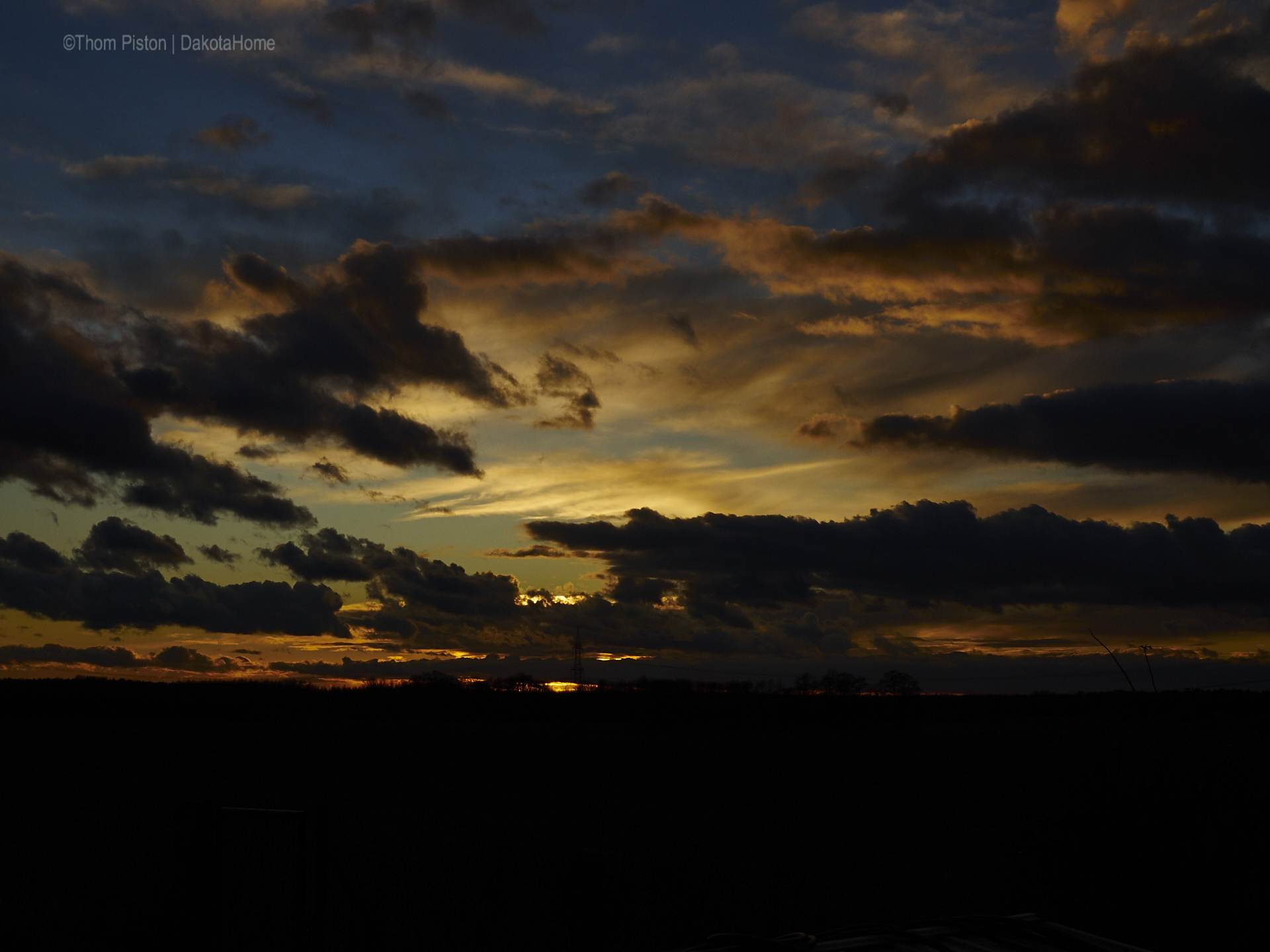 Sonnenuntergang anfang Januar at Dakota Home