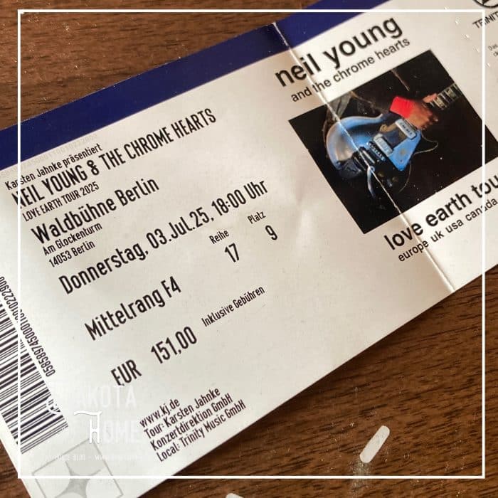 Neil-Young-Berlin