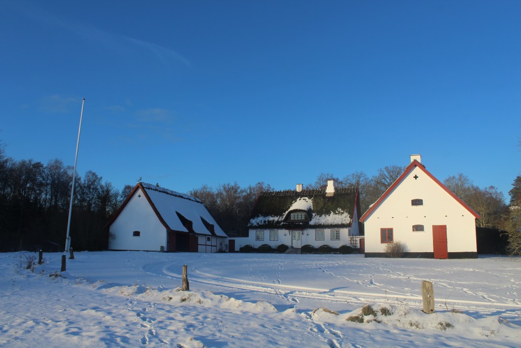 Slotspot House at entrance to Tisvilde hegn and neigh