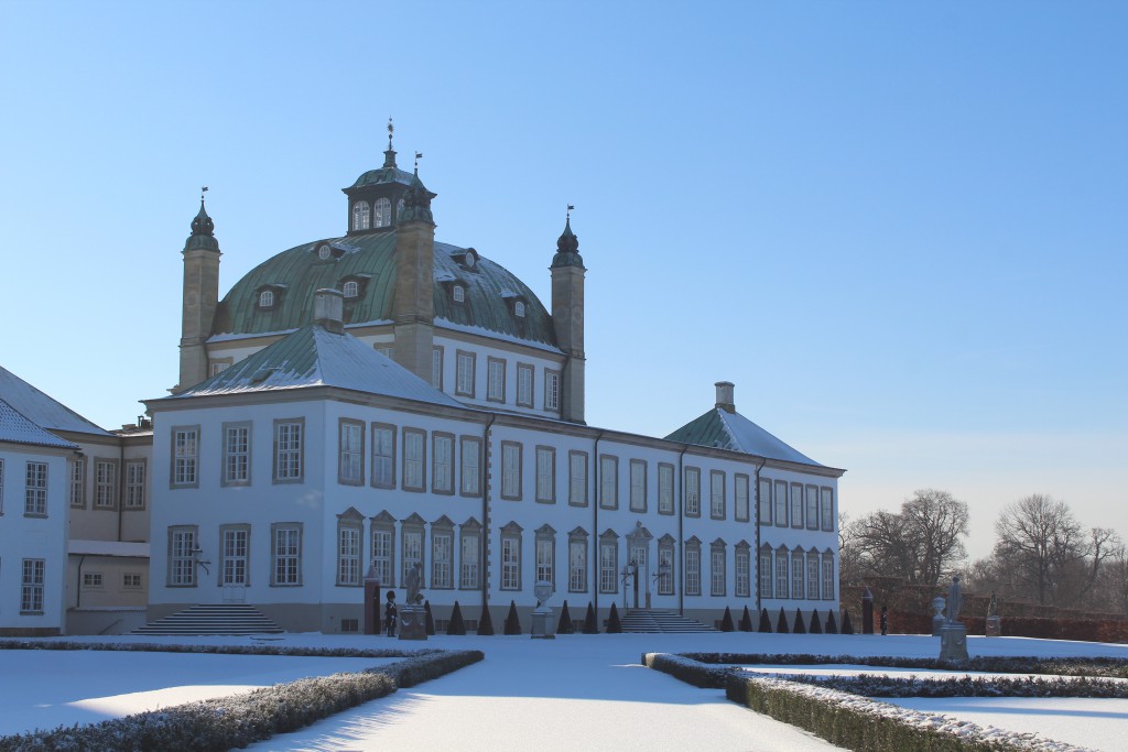 Fredensborg Castle with baroque Garden. Ph