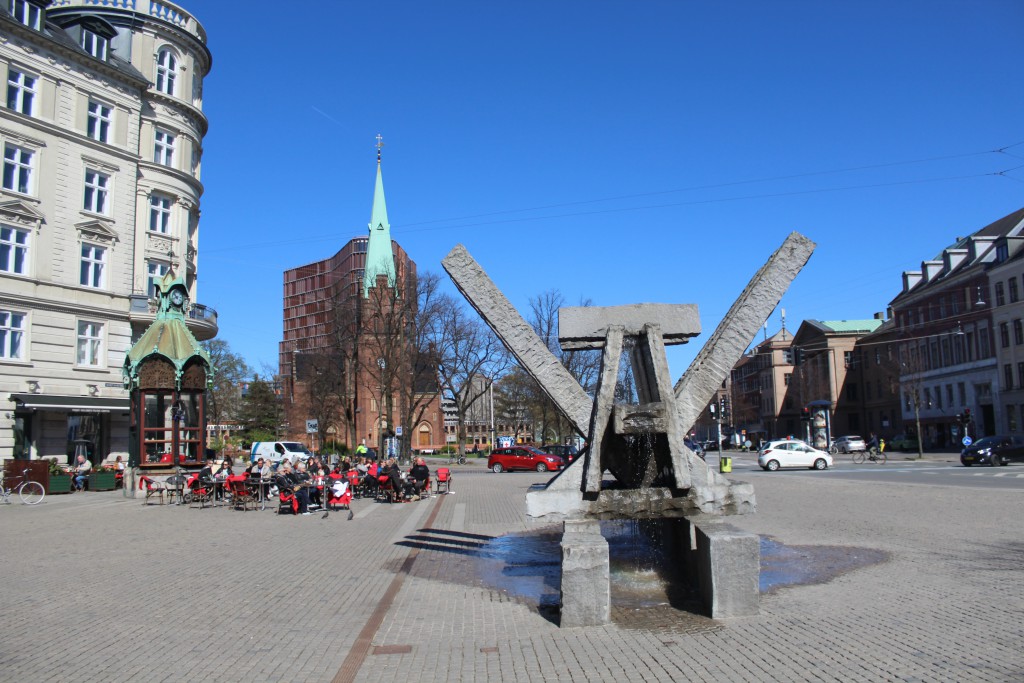 Sct. Hans Torv with Johannes Church and the new 