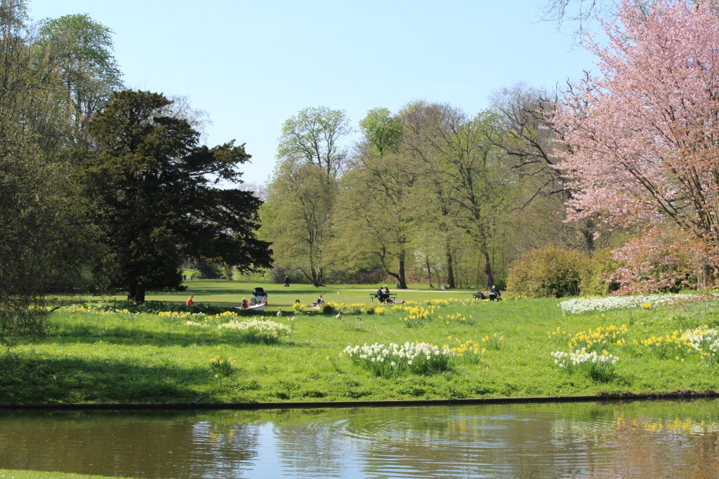 Frederiksberg garden. View to rowing boat in the romantic canals. Photo 2. may 2016 by Erik K Abrahamsen.